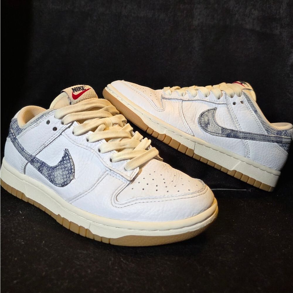 Nike Dunk Womens 7.5/ Mens 6
